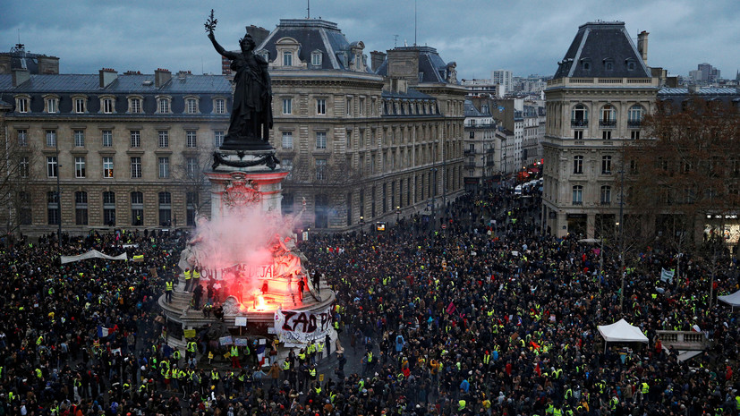 Во Франции протесты «жёлтых жилетов» назвали катастрофой для экономики страны