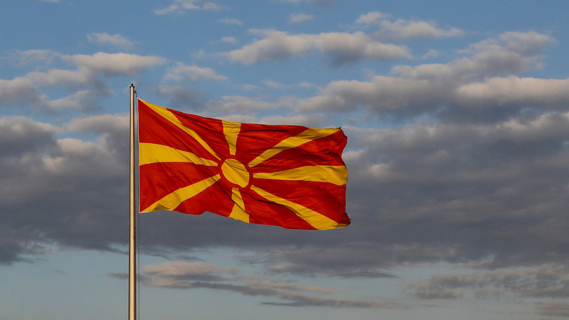 Парламент Македонии проголосует за смену названия страны в Конституции в 2019 году