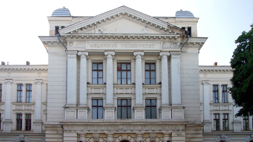 Минздрав Украины заявил о рейдерском захвате медицинского университета