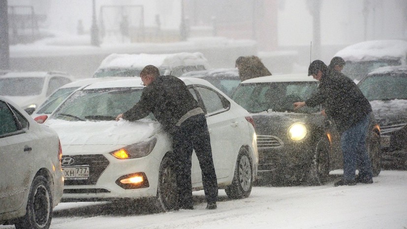 Штормовое предупреждение объявлено в Краснодаре