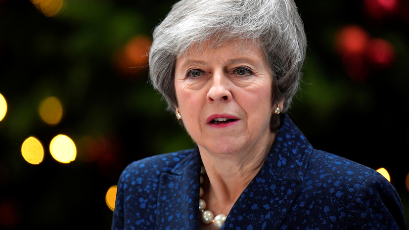 Эксперт прокомментировала планы парламента провести голосование по вотуму недоверия Мэй