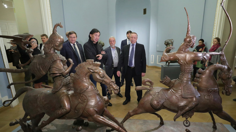 В Русском музее начала работу выставка бурятского скульптора Даши Намдакова