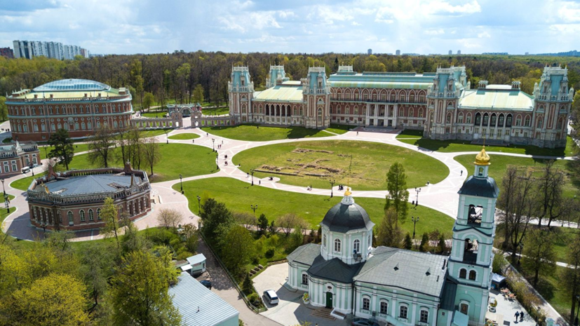 В «Царицыне» открылась выставка «Российская благотворительность императорского дома Романовых»