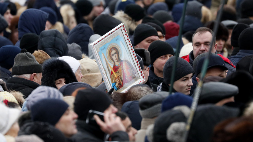 Политолог оценил проведение «объединительного собора» в Киеве