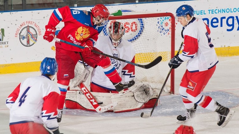 Юниорская сборная России по хоккею обыграла Чехию и вышла в финал Мирового кубка вызова