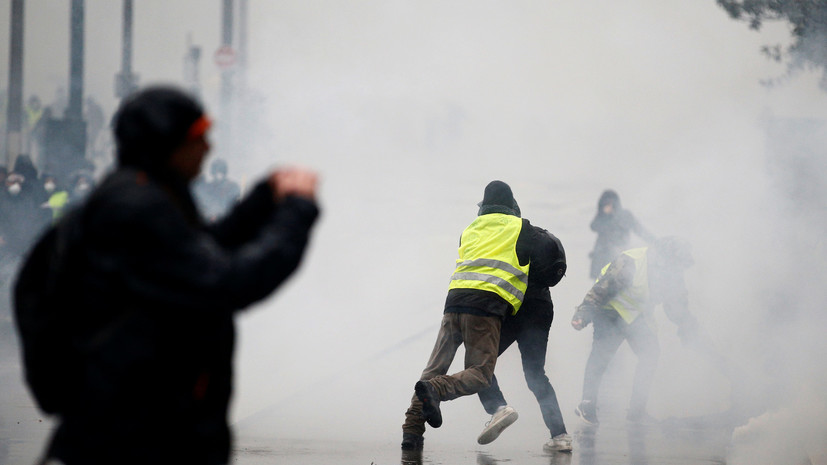 BBC прокомментировала поиск журналистами «российского следа» в протестах во Франции