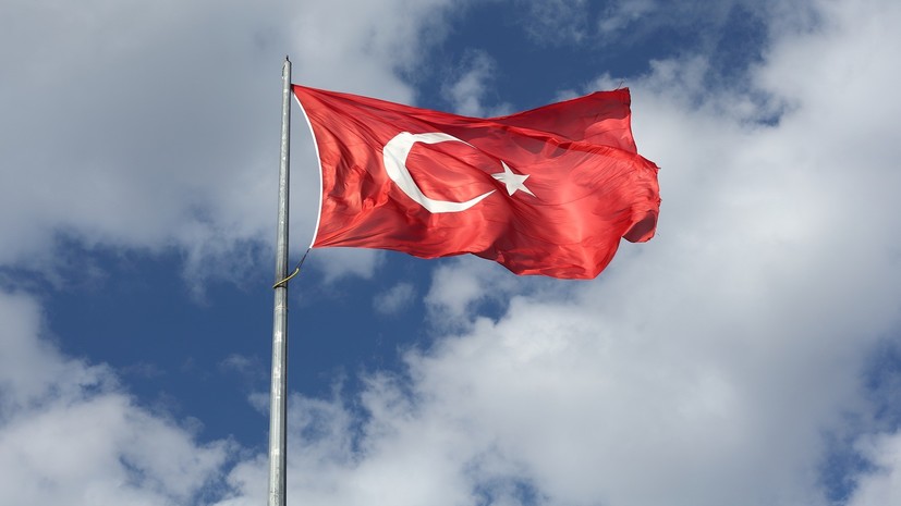 В Турции осудили реакцию США на готовящуюся операцию в Сирии