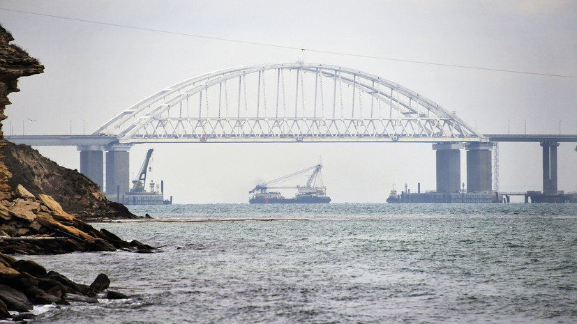 Украина готовит новый проход военных кораблей через Керченский пролив