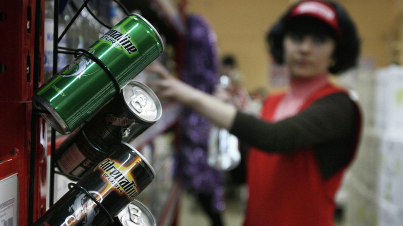 В Госдуме прокомментировали предложение ввести штрафы за продажу безалкогольных энергетиков детям