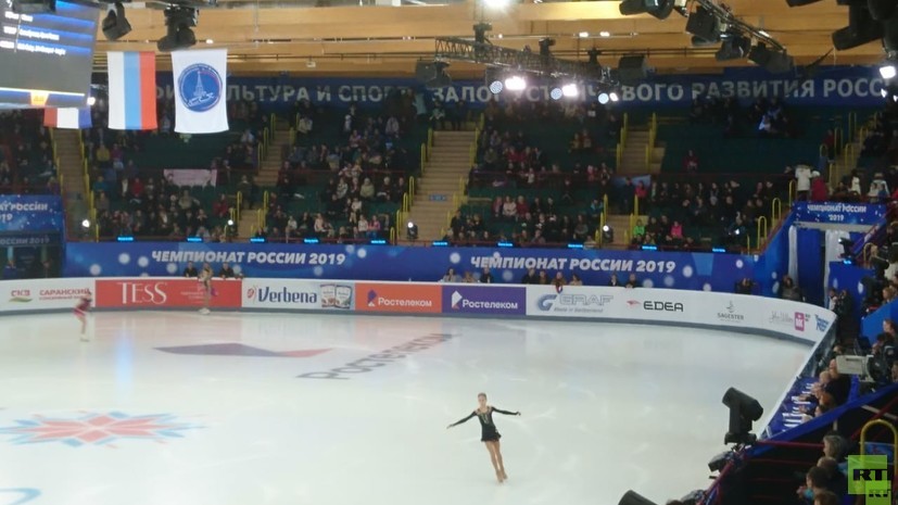Соревнования фигуристок на чемпионате России в Саранске начались без аншлага