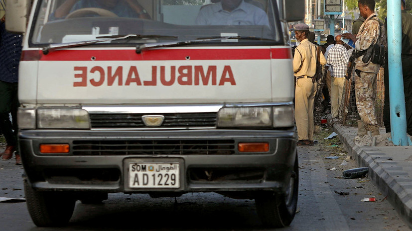 Число погибших в результате взрывов в Сомали увеличилось до десяти 