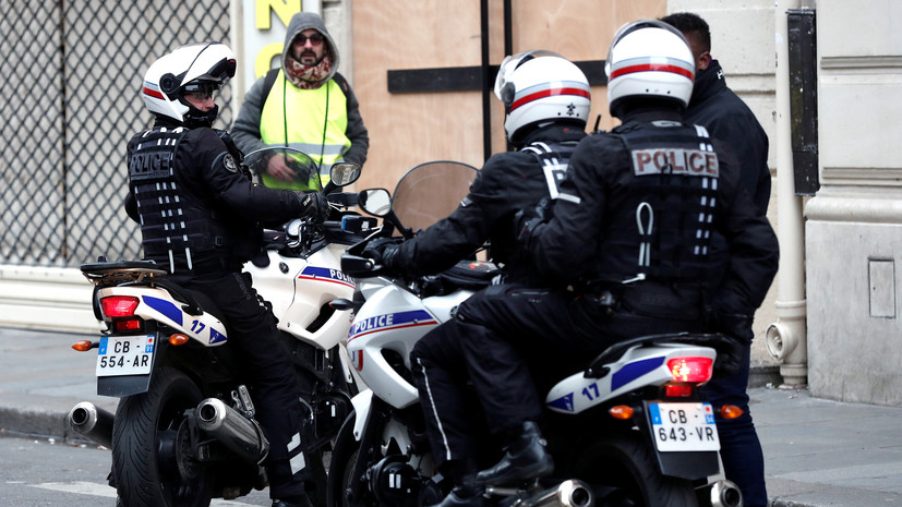 Полиция задержала более 140 человек на протестах в Париже
