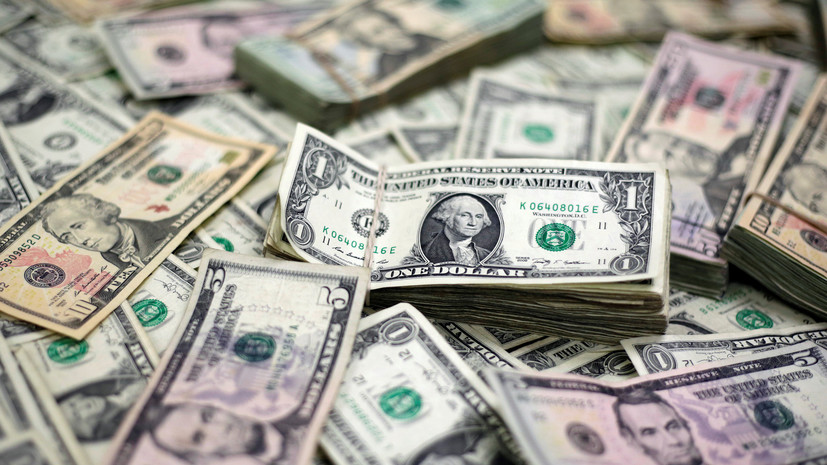 Эксперт оценил перспективы постепенного отказа от доллара в расчётах