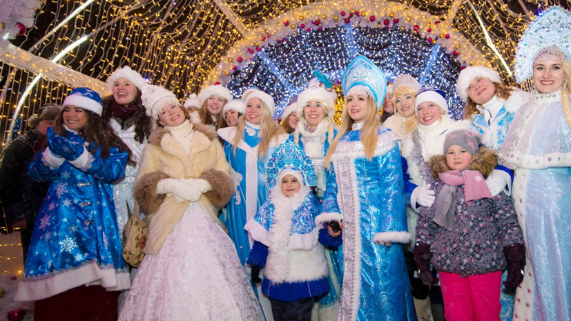 Пятый парад Снегурочек состоится 27 декабря в Москве