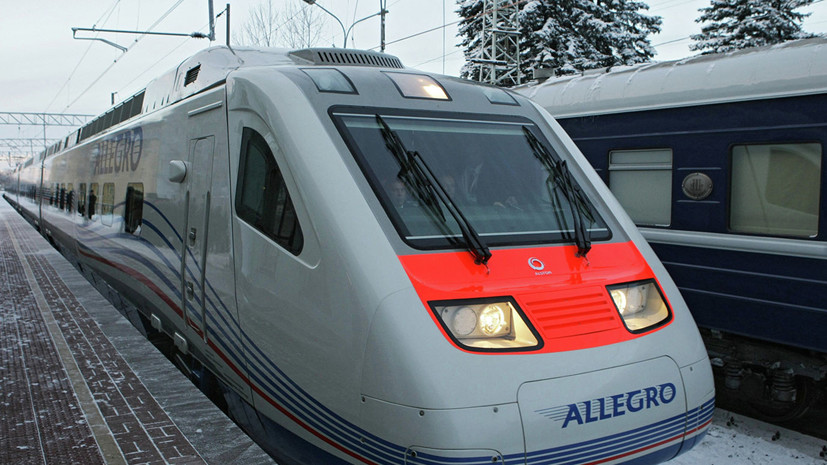 Следующие из Петербурга в Финляндию поезда задерживаются из-за шторма