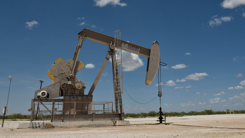 Цена на нефть Brent превысила $61 за баррель