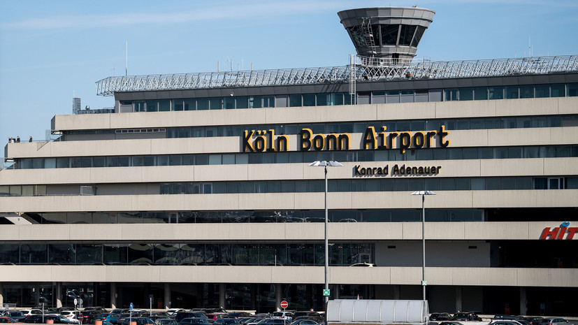 Сотрудники трёх крупных аэропортов Германии объявили забастовку
