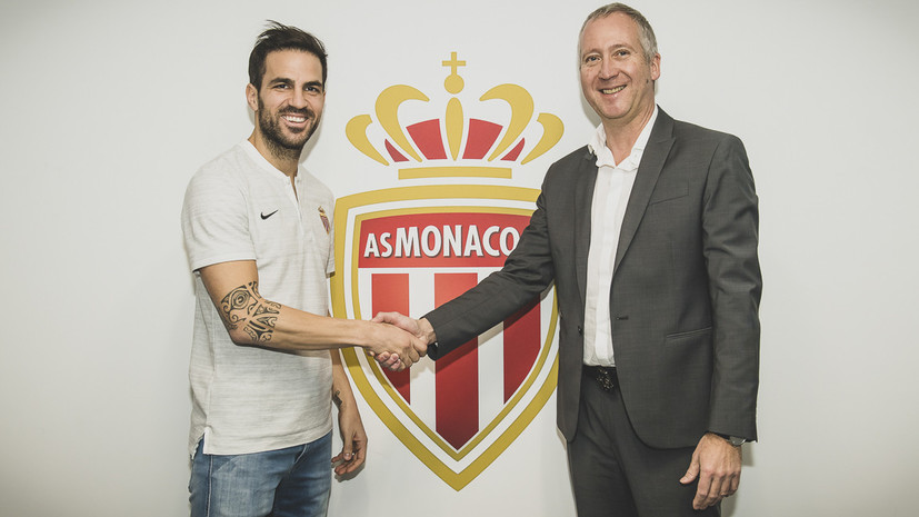 «Монако» объявил о переходе Фабрегаса из «Челси»