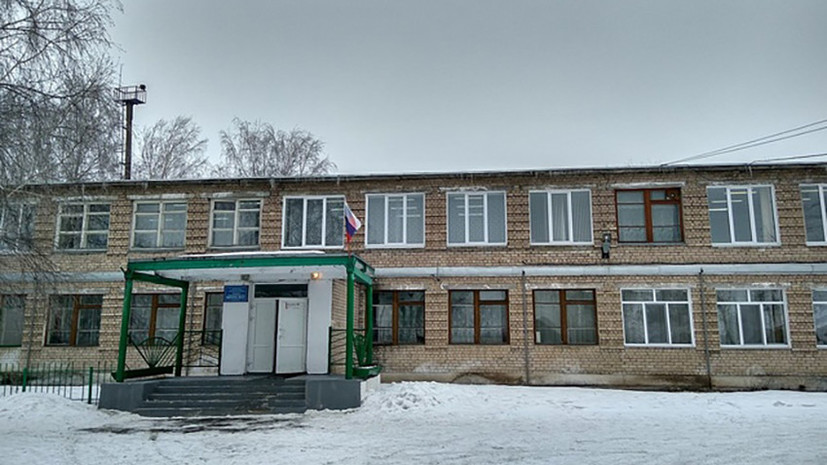 «Претензий ни к кому не имеет»: учительница из Сызрани просит прекратить проверку в отношении ударившего её ученика