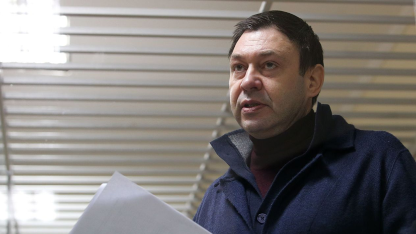 Украинская прокуратура просит продлить арест Вышинского