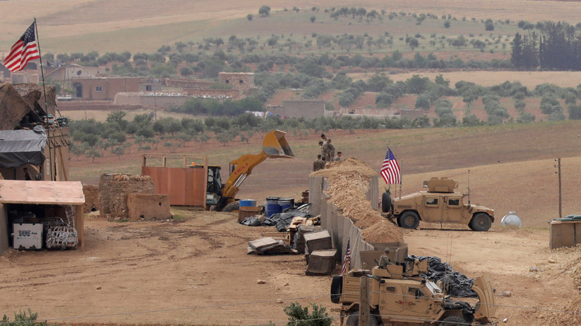 СМИ: При теракте в сирийском Манбидже погибли два военных США