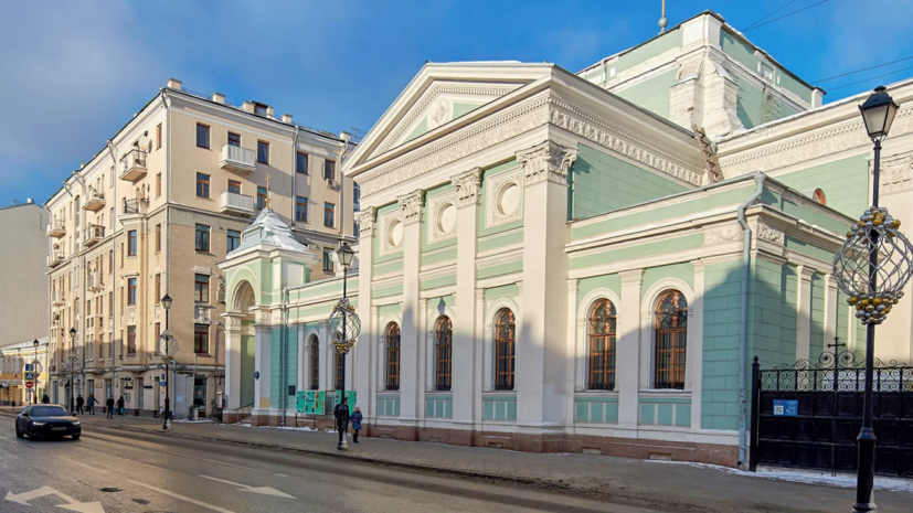 Храму Троицы у Покровских ворот в Москве вернут исторический облик