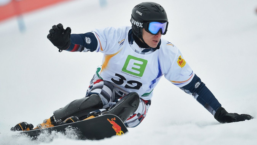 Сноубордист Соболев завоевал золото на этапе КМ в Москве
