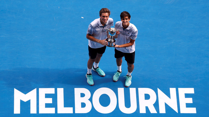Теннисисты Эрбер и Маю выиграли Australian Open в парном разряде