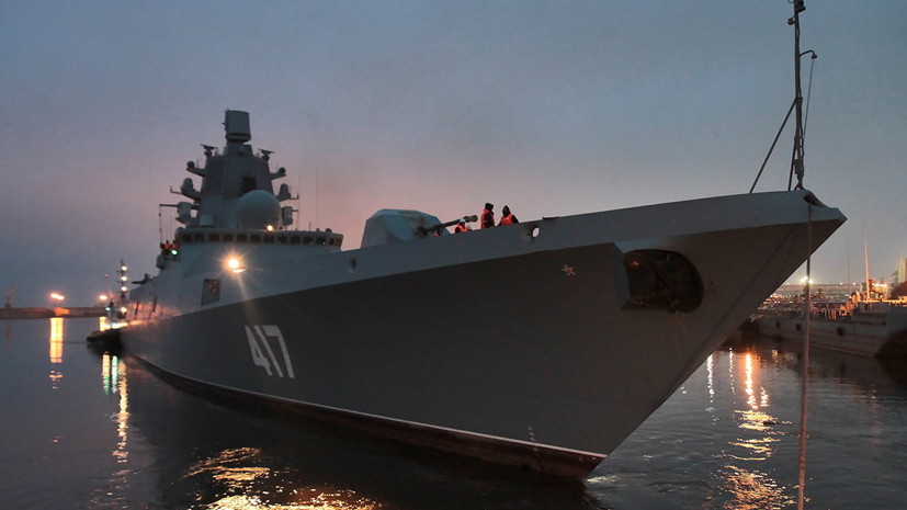 Фрегат «Адмирал Горшков» провёл стрельбы по различным целям в Баренцевом море
