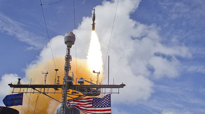 Запуск противоракеты SM-3 вблизи штата Гавайи