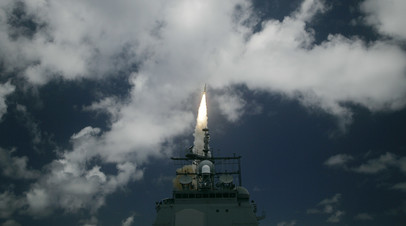 Запуск противоракеты SM-3 с крейсера Ticonderoga USS Shiloh (CG 67), оснащённого системой Aegis 