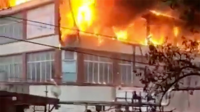 Пожар в ТЦ в Кизляре ликвидирован