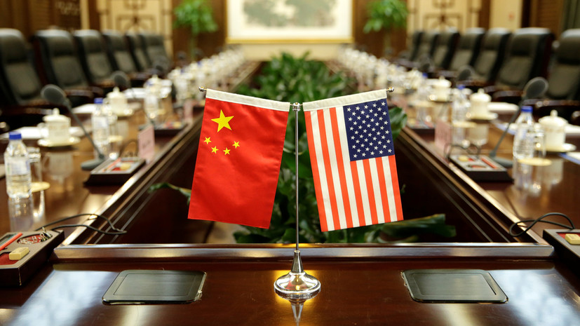 Эксперт назвал рискованным шагом возможное повышение США пошлин на товары из Китая