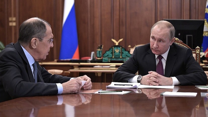 Эксперт прокомментировал решение приостановить участие России в Договоре РСМД