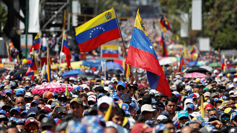 Болтон призвал военных Венесуэлы перейти на сторону оппозиции