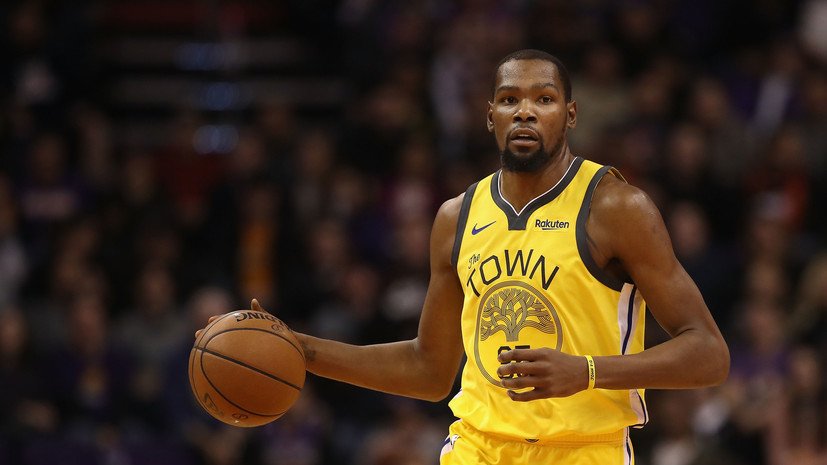 Дабл-дабл Дюранта помог «Голден Стэйт» обыграть «Лейкерс» в матче НБА