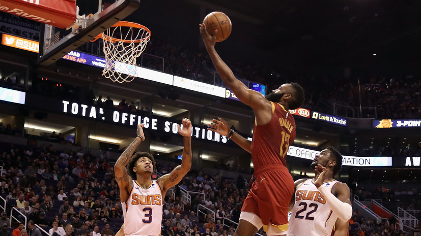 «Хьюстон» обыграл «Финикс» в матче НБА благодаря 44 очкам Хардена