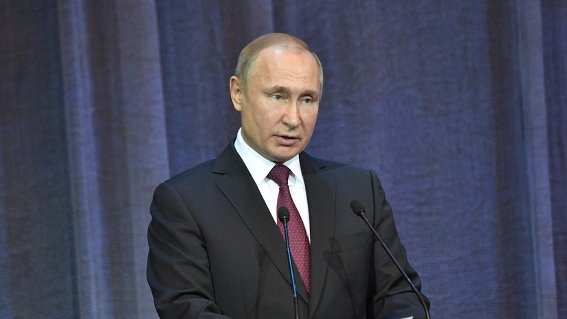 Путин приступил к работе над посланием Федеральному собранию