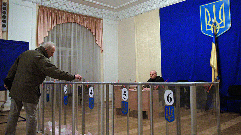 Спикер Рады подписал закон о недопуске наблюдателей из России на Украину