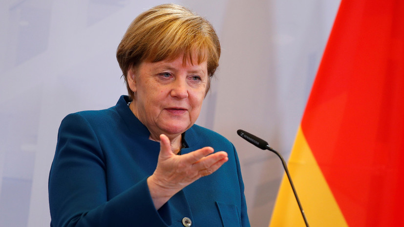 Меркель опровергла сообщения об ухудшении отношений с Францией