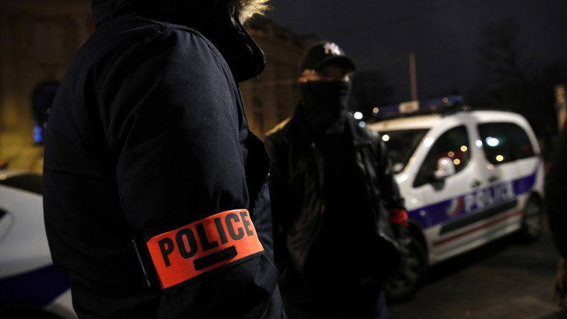 По факту тяжёлого ранения манифестанта во Франции начато расследование