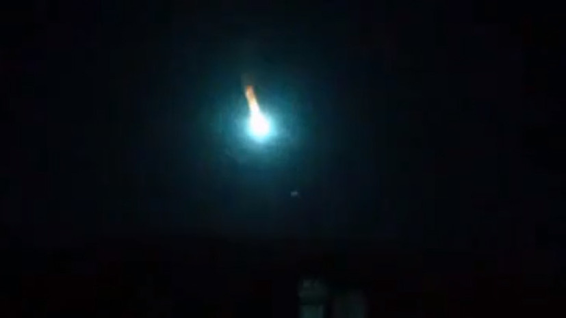 В сети опубликовали кадры летящего над Венесуэлой «метеорита»