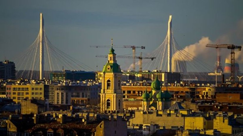 Петербург назвали самым романтичным городом России