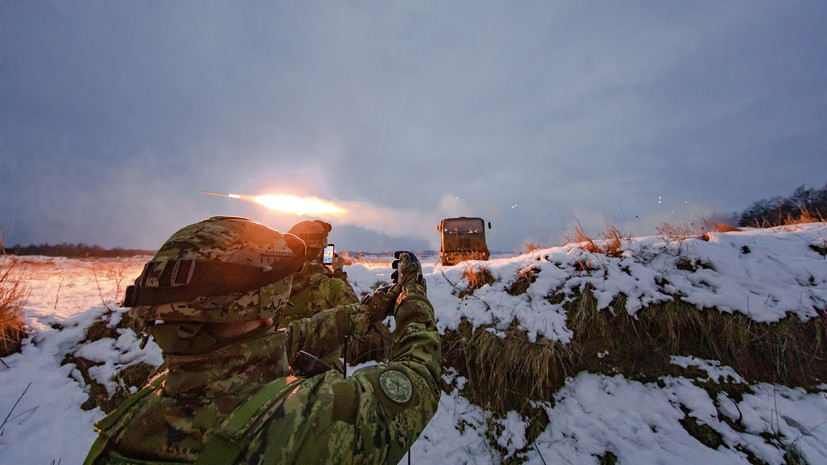 Вооружить союзника: США до 2023 года поставят Польше 20 реактивных систем залпового огня HIMARS