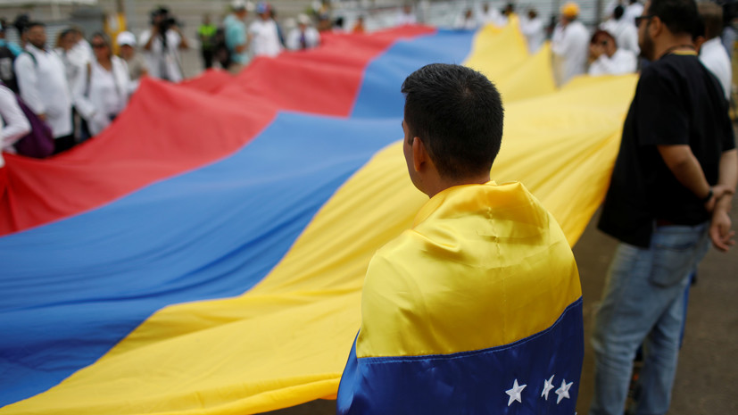 Представитель США назвал «ужасной» идею вооружить оппозицию в Венесуэле