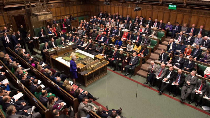 Британские парламентарии отклонили поправки правительства по брекситу