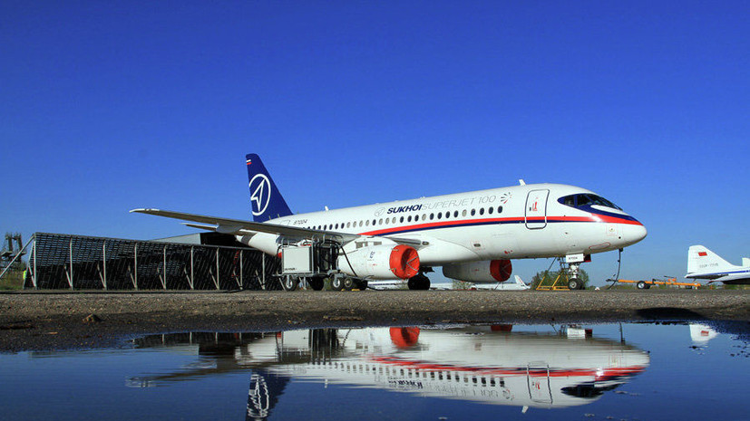 Sukhoi Superjet 100 Индонезия