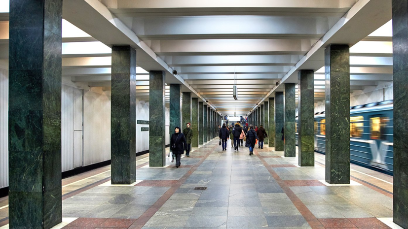 Участок красной ветки метро Москвы снова закроют в середине апреля