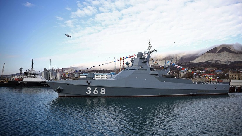 Новейший патрульный корабль «Василий Быков» провёл стрельбы в Чёрном море