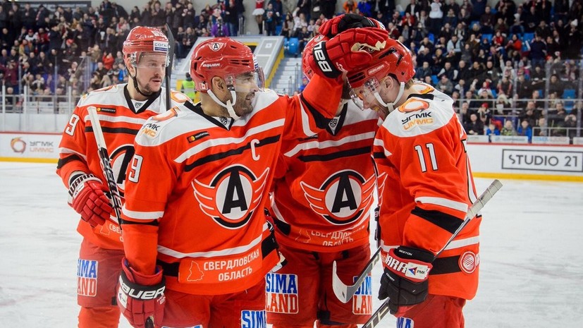 «Автомобилист» обыграл «Трактор» в первом матче серии плей-офф КХЛ